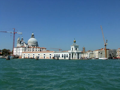 VeneziaCanal1.jpg